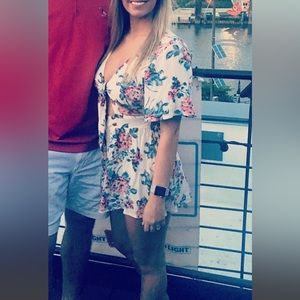 ILLA ILLA white flower romper